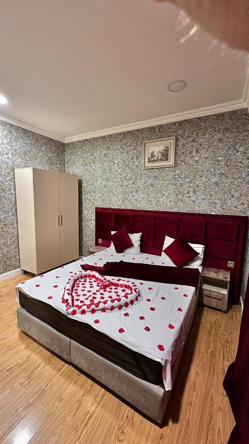 Eleon Hotel Baku Bagian luar foto