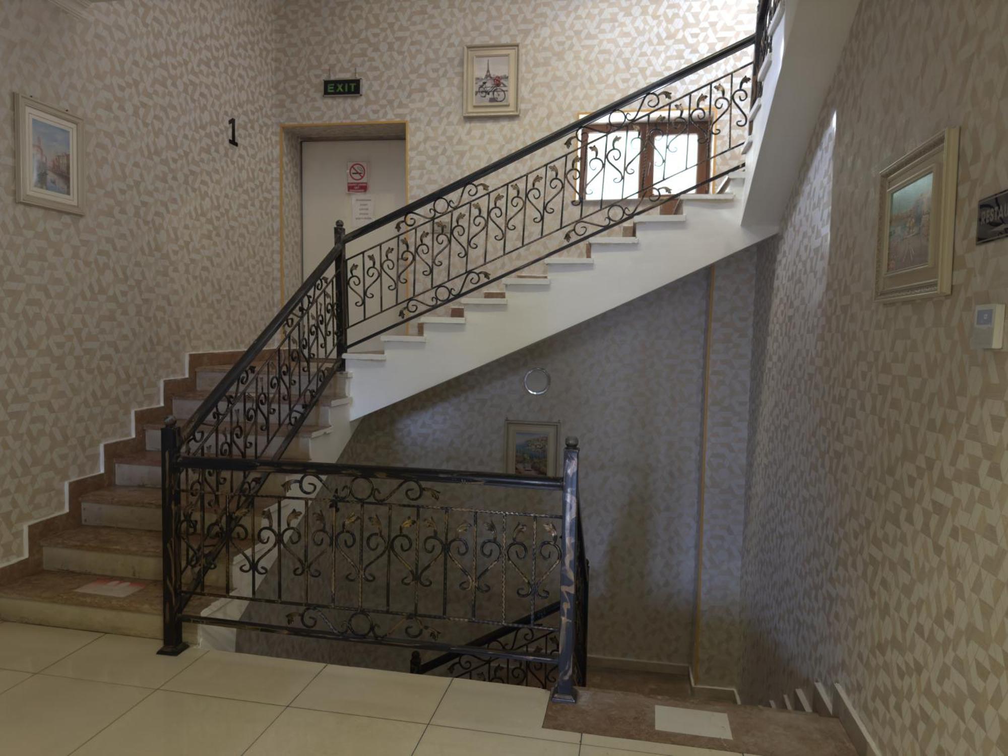 Eleon Hotel Baku Bagian luar foto
