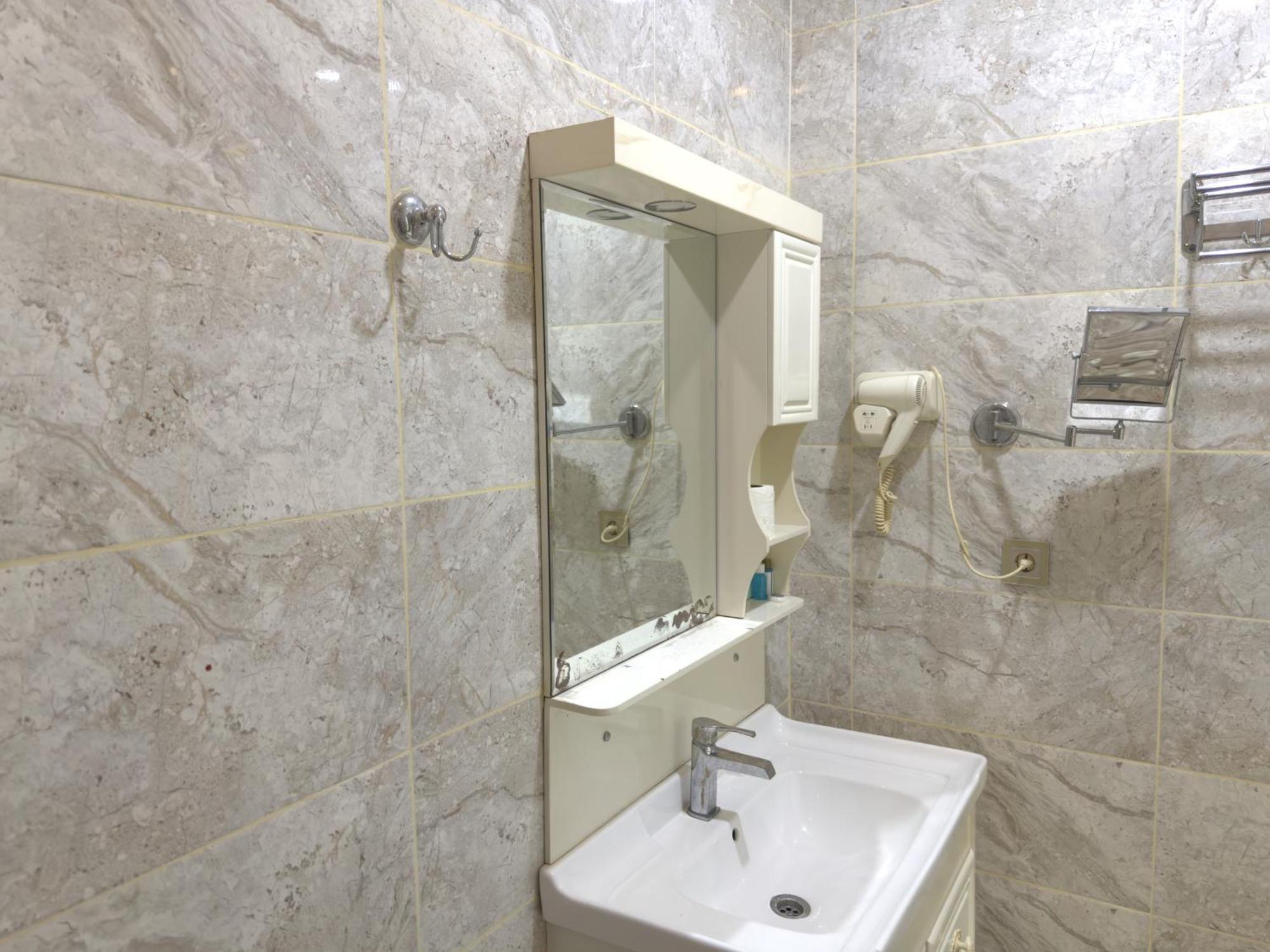 Eleon Hotel Baku Bagian luar foto